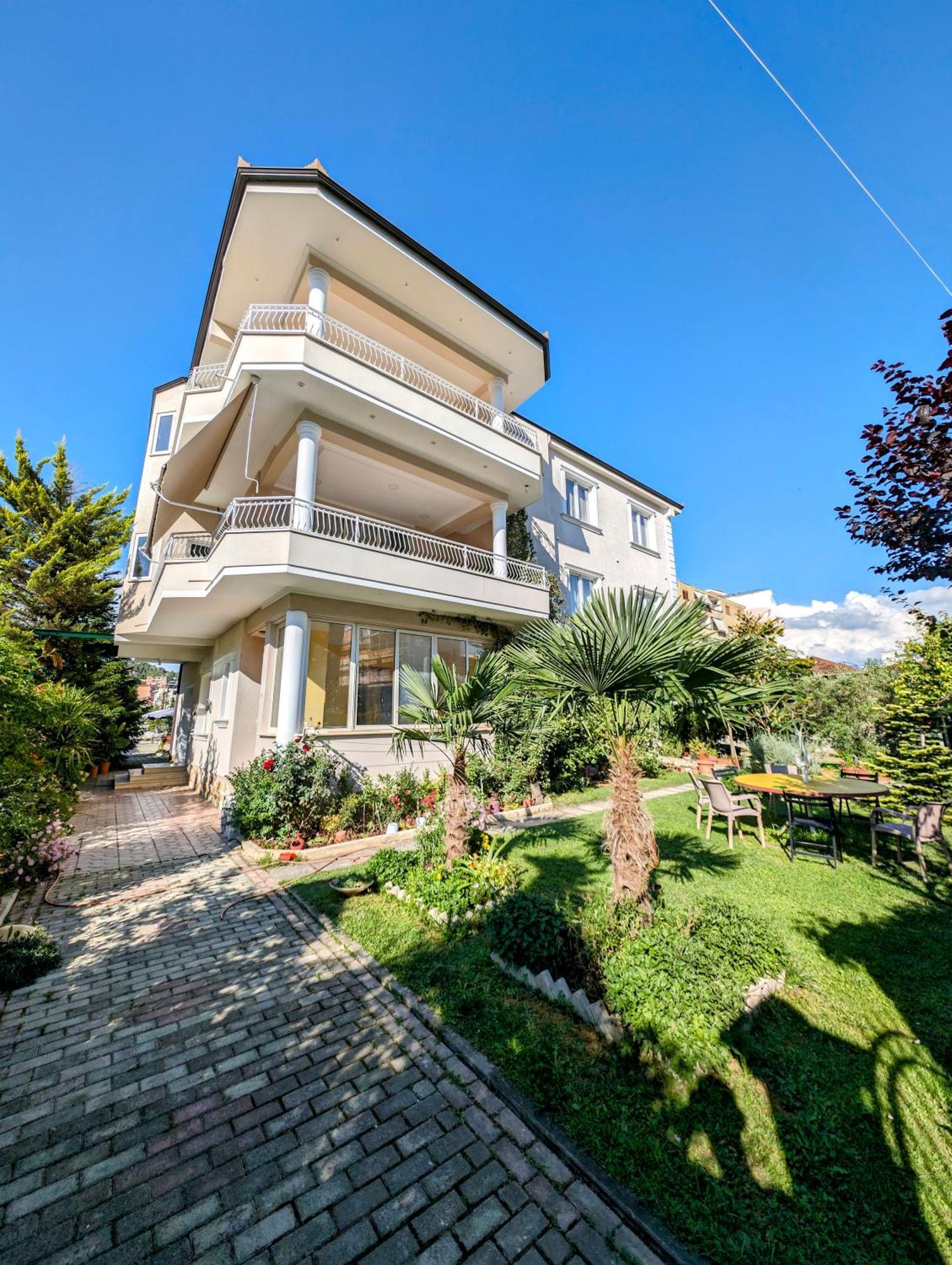 Villa With Garden And Veranda Berat Exterior photo